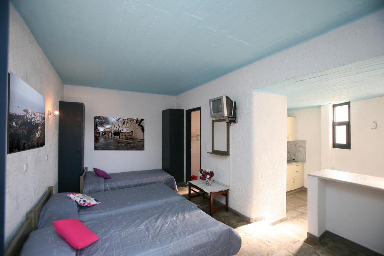 St George Studios & Apartments บาทซี ภายนอก รูปภาพ